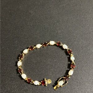 Opal and garnet 925 bracelet